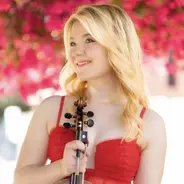 Rebecca Rosmanitz, violin & viola instructor at Preston Harmony School of Music