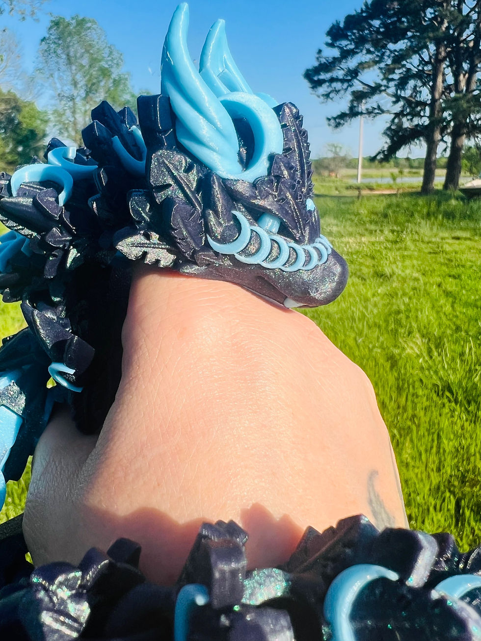 Thumbnail: Lunar Glow Dragon With Wings