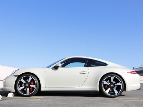 ポルシェ 911 50th アニバーサリーエディション | ワイズプロジェクト