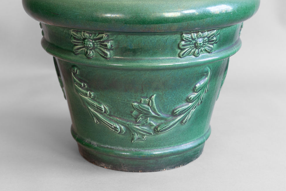 Thumbnail: Jardinière