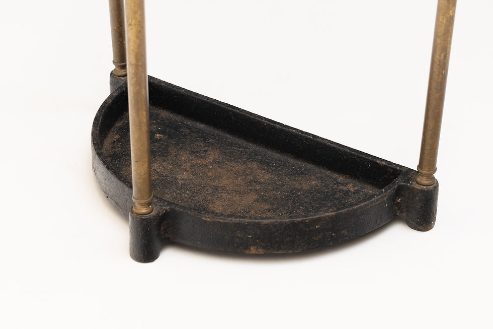 Thumbnail: Demi-Lune Brass Stick Stand