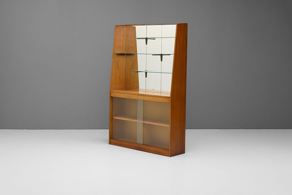 Thumbnail: Mirror Backed Bookcase