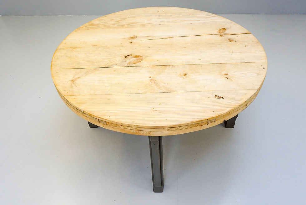 Thumbnail: Centre Table