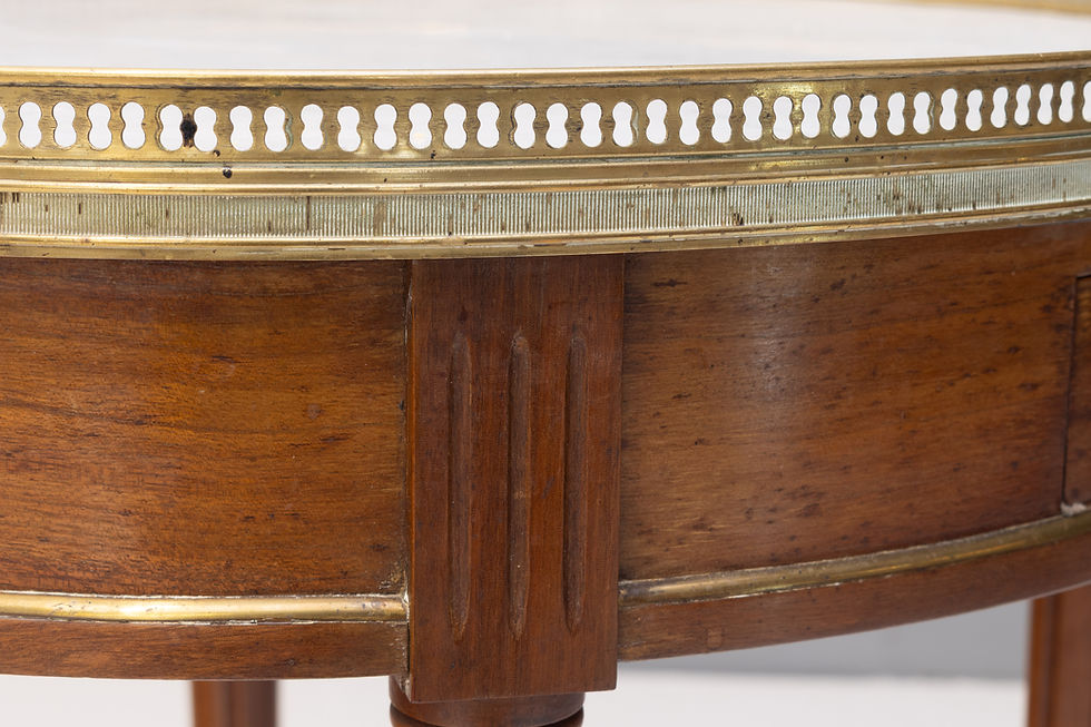 Thumbnail: Bouillotte Table