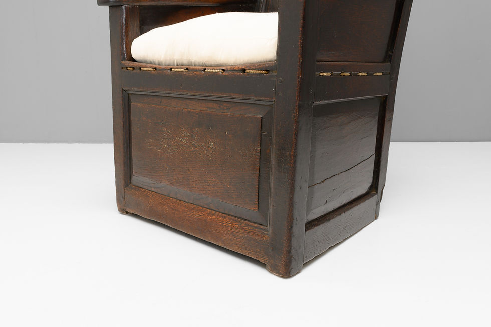 Thumbnail: Lambing Chair