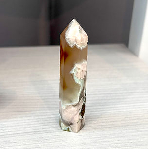 Amethyst gemstone_edited_edited.jpg