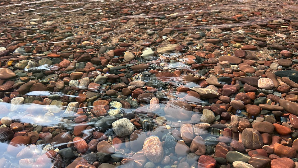 Agates on Lake Superior Rocks