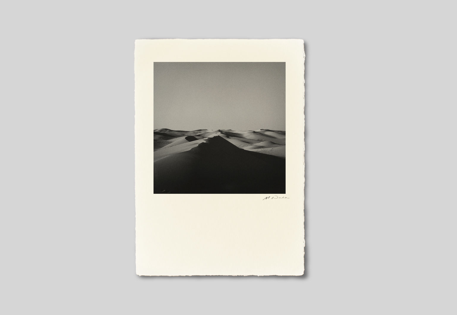 手漉き和紙,インテリア,写真,ゴビ砂漠,モンゴル,砂丘,風景,ポスター,インテリアフォト,額装,正方形,モノクロ,和室,オリジナルプリント,アートフレーム,おしゃれ,モダン,壁掛け,壁飾り,額縁,新築祝い,プレゼント