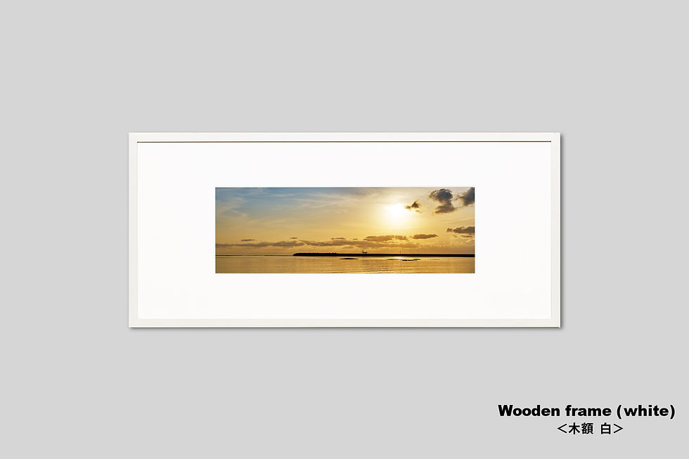 サムネイル： 写真,IGREBOW,GallerySB,沖縄,久米島,シンリ浜,海の写真,夕焼け,夕暮れ,,雲,額入り,インテリアフォト,インテリア,アート,オリジナルプリント,壁掛け