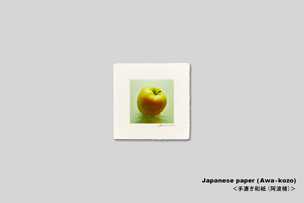サムネイル： インテリアフォト,手漉き和紙,写真,りんご,果物,モダン,インテリア,アート,額装,正方形,和室,レストラン,キッチン,オリジナルプリント,アートポスター,アートフレーム,おしゃれ,壁掛け,壁飾り,装飾