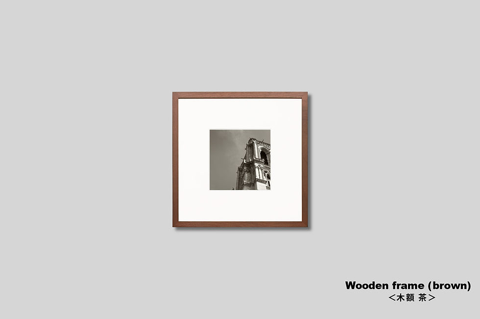 サムネイル： フランス,写真,インテリアフォト,パリ,ノートルダム大聖堂,モノトーン,風景,アート,額入り,額装,額縁,おしゃれ,プレゼント,手漉き和紙,和モダン,和室,アルミ額,木製額,IGREBOW