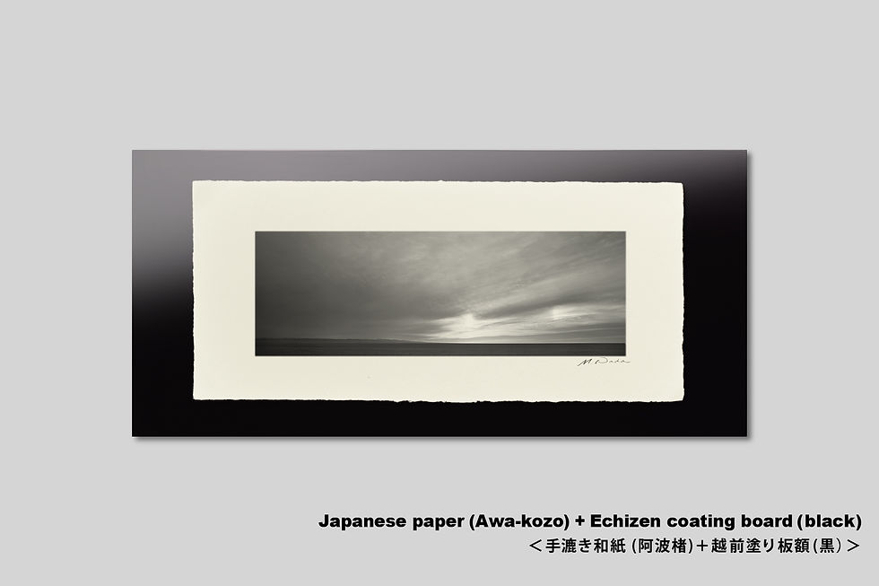 サムネイル： 写真,モンゴル,草原,インテリア,モノクロ,風景,空,大地,地平線,アート,ギャラリー,IGREBOW,写真販売,横長,額入り,額装,額縁,おしゃれ,プレゼント,手漉き和紙,和モダン,和室,新築祝い,ギフト