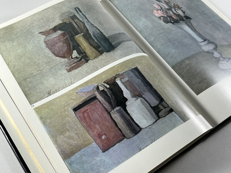 Thumbnail: internal colourful page, left side of the book