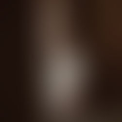 Communiesessies in een industrieel pand.