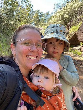 family hike baby wearing