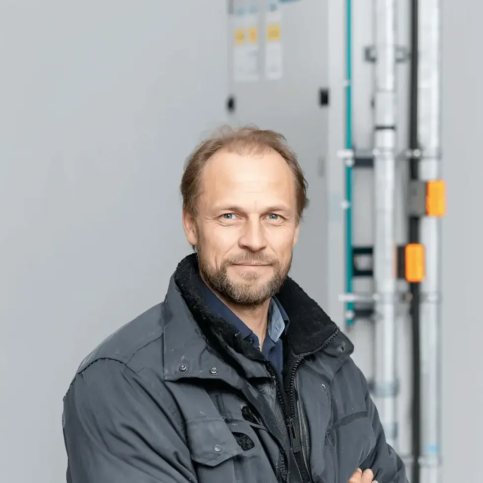 Schimmelgutachter Düren misst Luftfeuchte im Raum