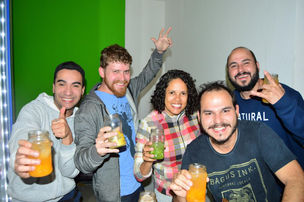 024 | É festa, é caipirinha, não... pera...