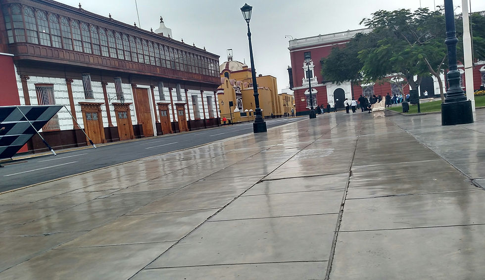 Trujillo, praça de armas