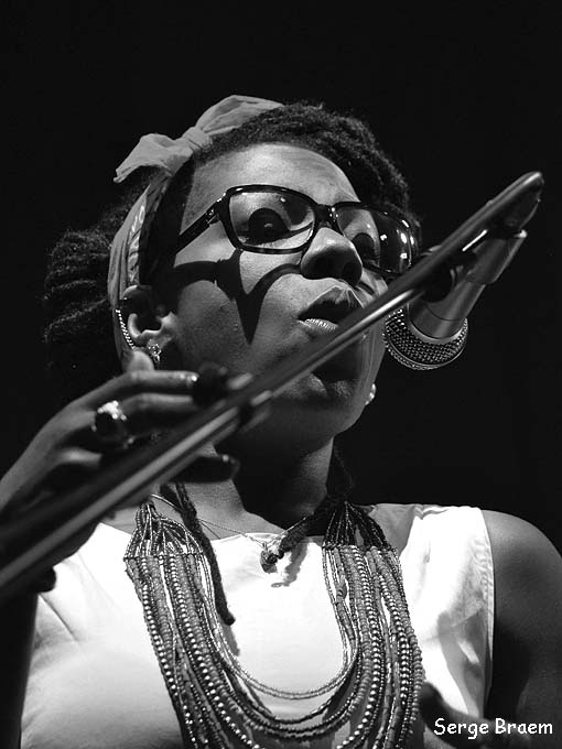 Yaite Ramos (Chant/Choeurs)