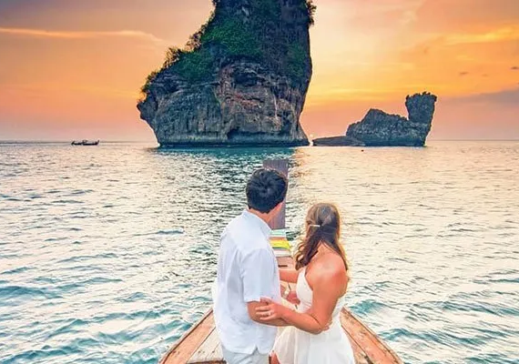 phuke-honeymoon-destination-tour-packages-day-trips.webp