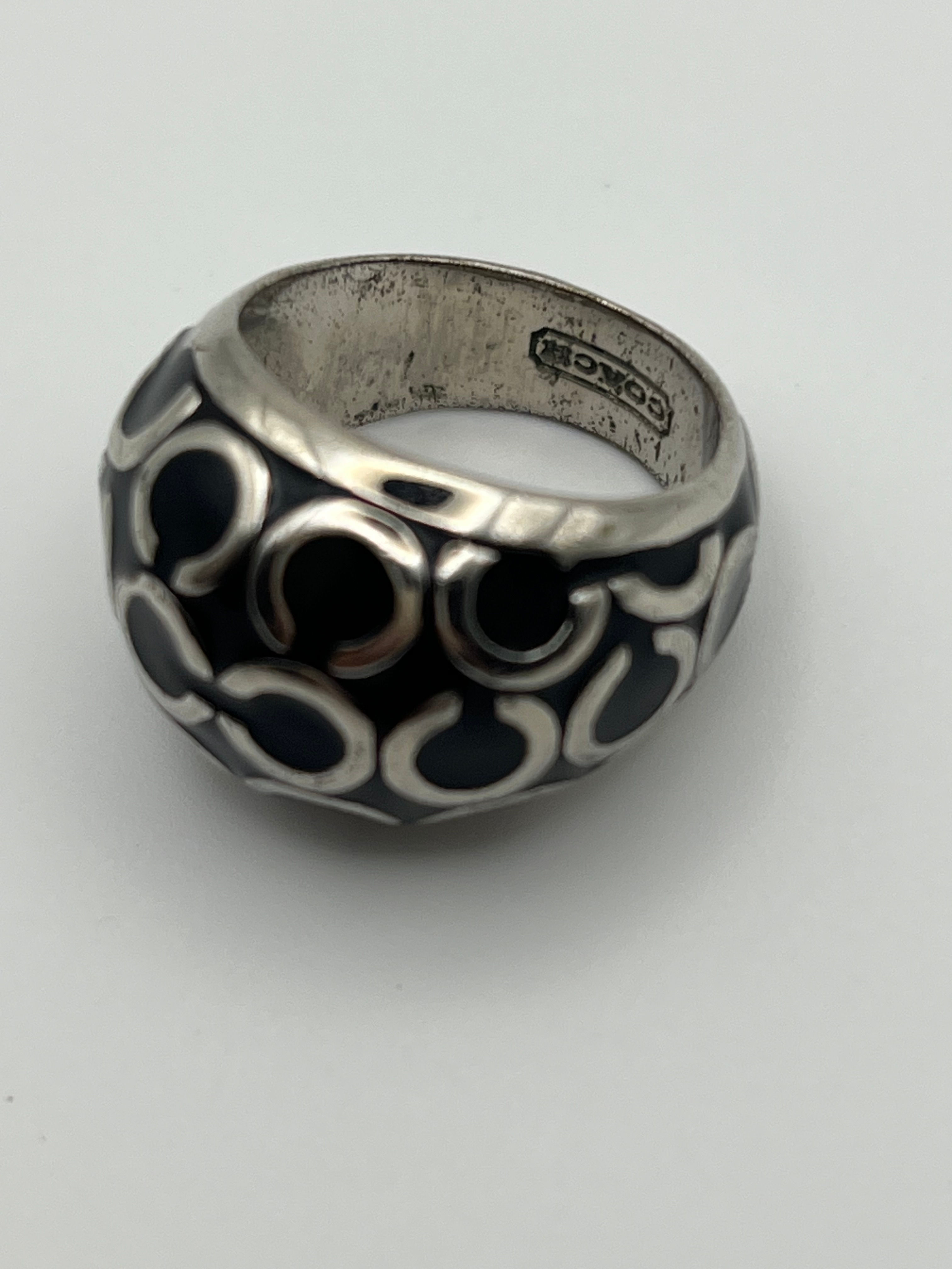 Authentic Coach Black Enamel Logo Silvertone Metal Signature Dome Ring Size 7.5