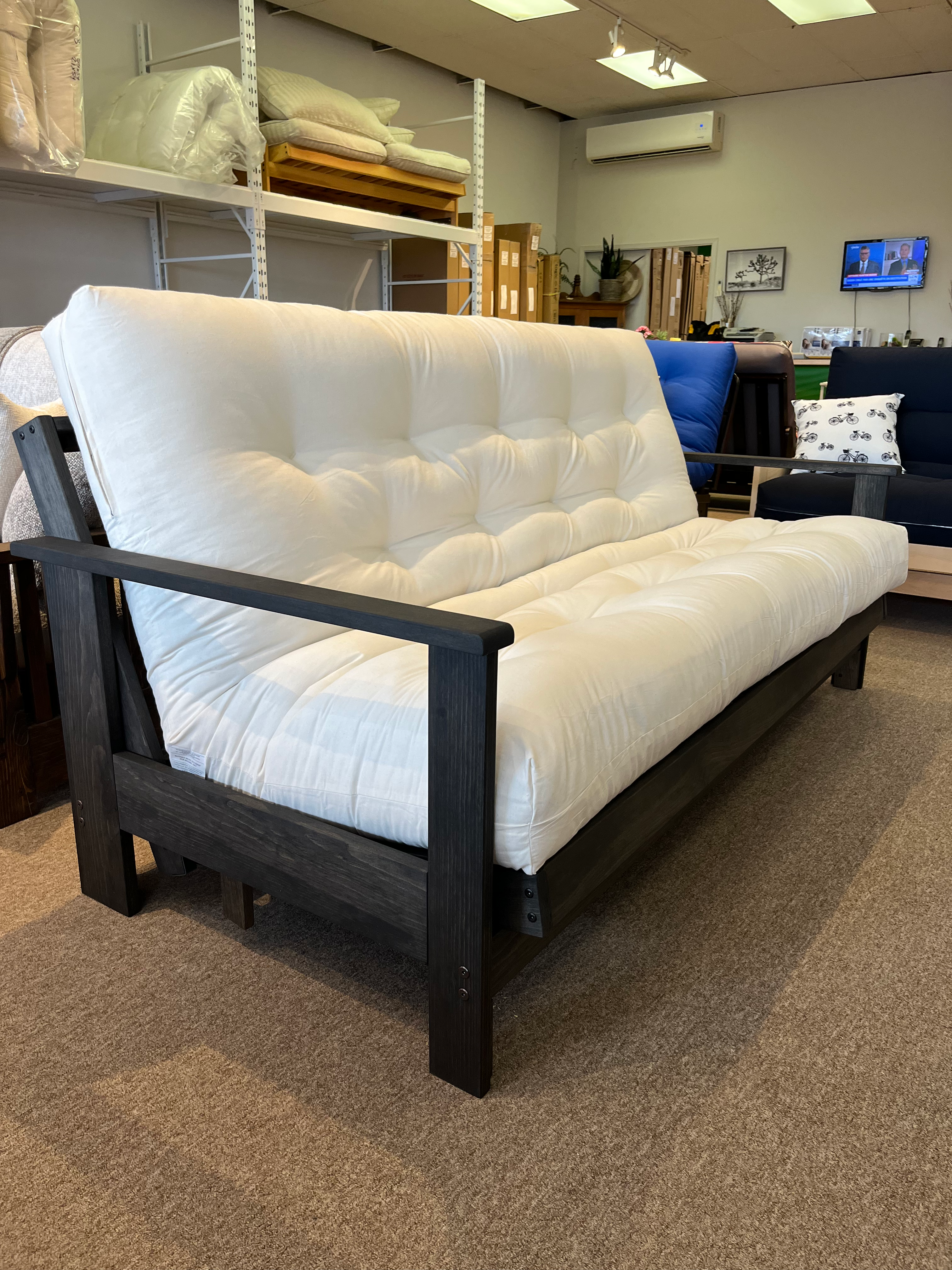 Hamilton et matelas futon