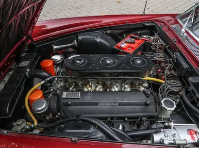 ferrari-330-america-10.webp