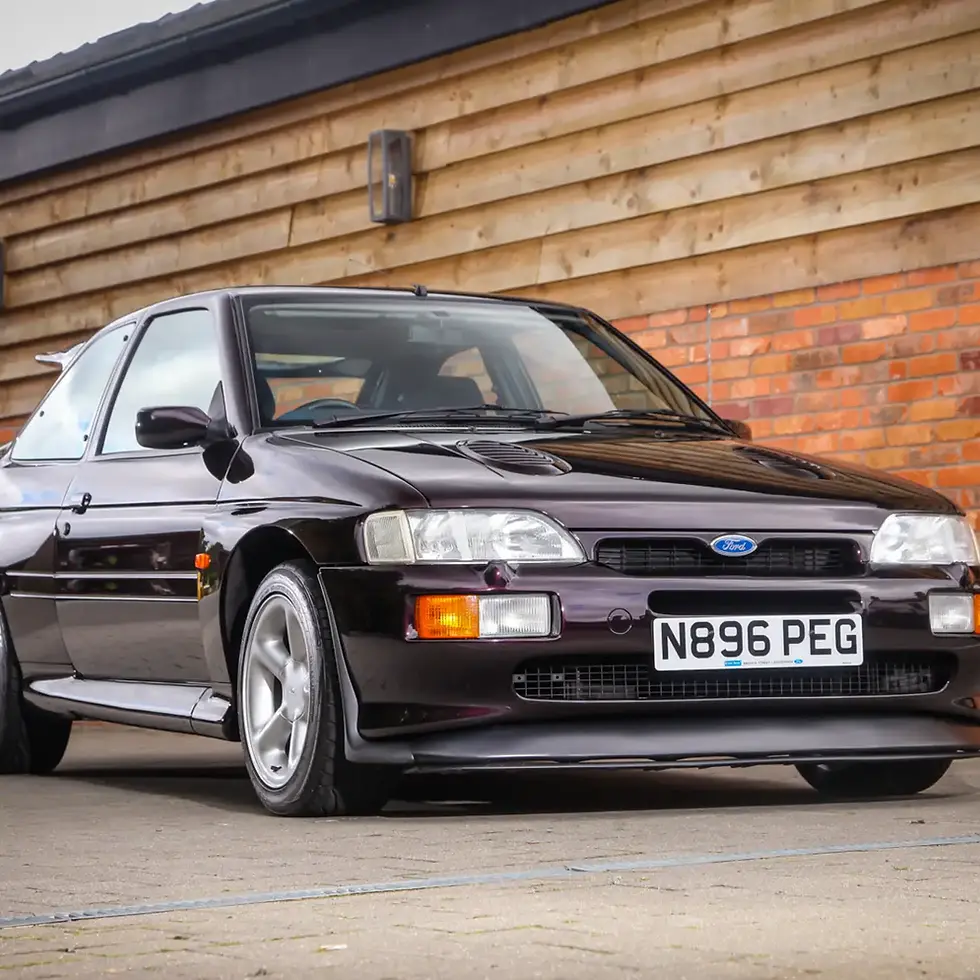 1995-Ford-Escort-RS-Cosworth-Lux-01.jpg