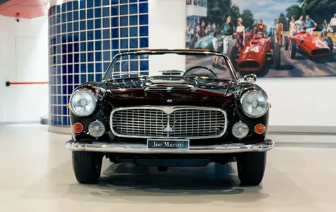 maserati-3500-gt-14.webp