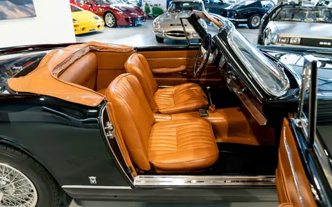 maserati-3500-gt-12.webp