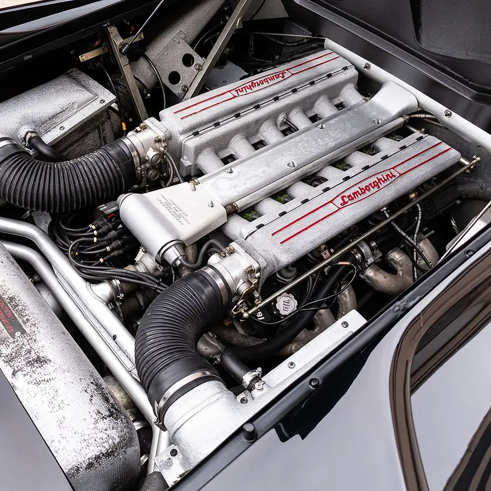 1992-Lamborghini-Diablo-15.webp