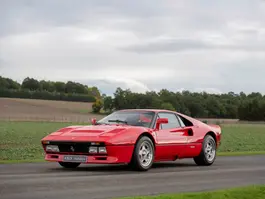 ferrari-288-gto-01.webp