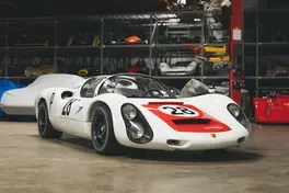 porsche-910-05.webp