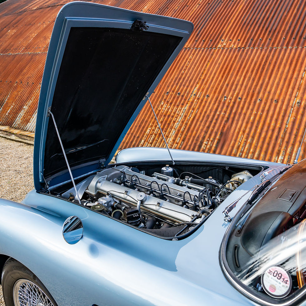 1962-Aston-Martin-DB4-Series-III-LHD-25.jpg