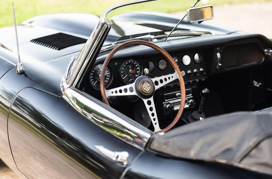 1965-jaguar-e-type-9.jpeg