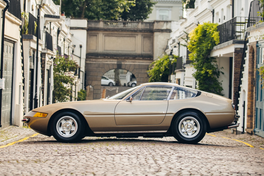 ferrari-daytona-01