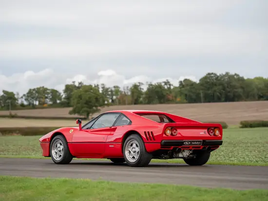 ferrari-288-gto-02.webp