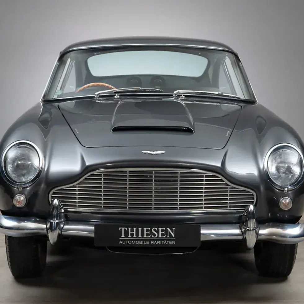 1963-Aston-Martin-DB4-02.webp