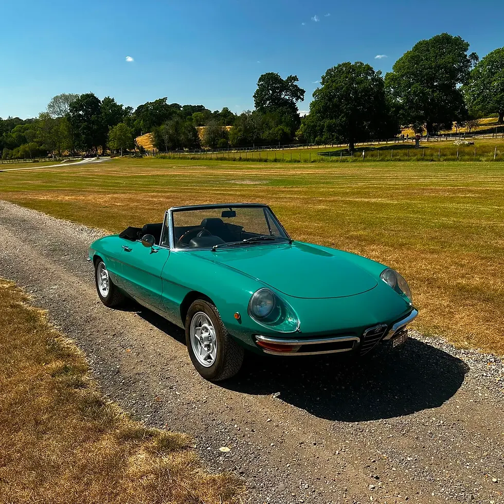 1969-Alfa-Romeo-Duetto-Spider-1750-01.webp