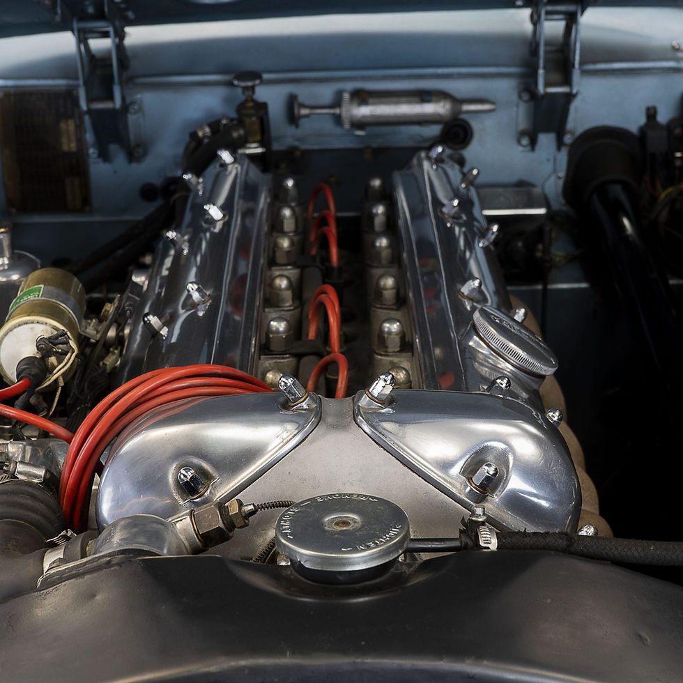 1952-Jaguar-XK-120-drophead-15.jpg