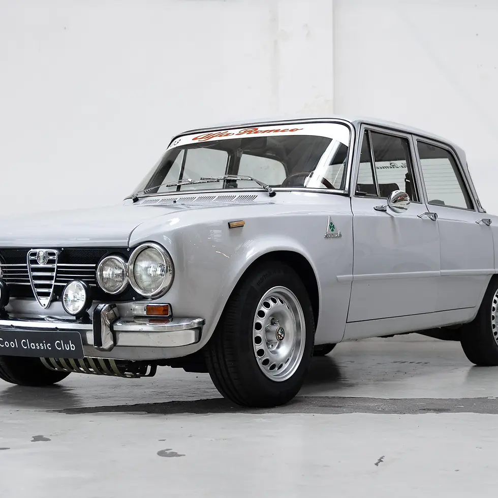 1974-Alfa-Romeo-Giulia-2.0L-01.webp