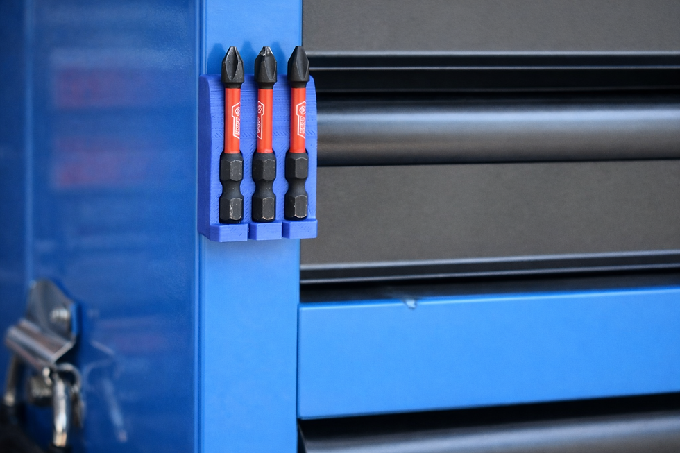 Thumbnail: Magnetic Bit Holder With PZ2 Screwdriver Bits