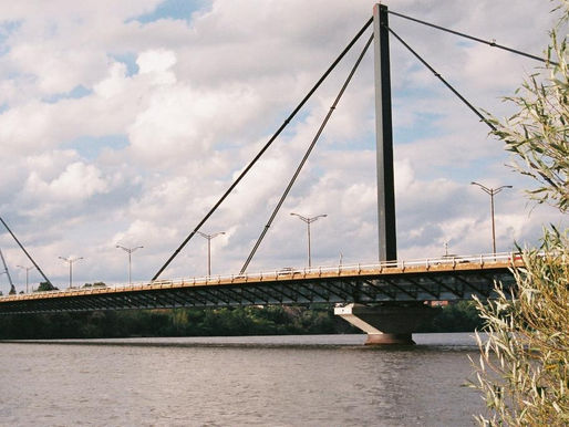 Pont Papineau-Leblanc accessible aux véhicules lourds dès le 17 mai 2024