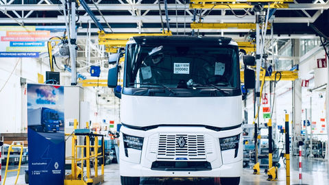 L’usine de Renault Trucks à Bourg-en-Bresse célèbre ses 60 ans et se tourne vers l’électrique