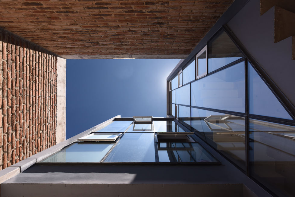 patiointerior.jpg