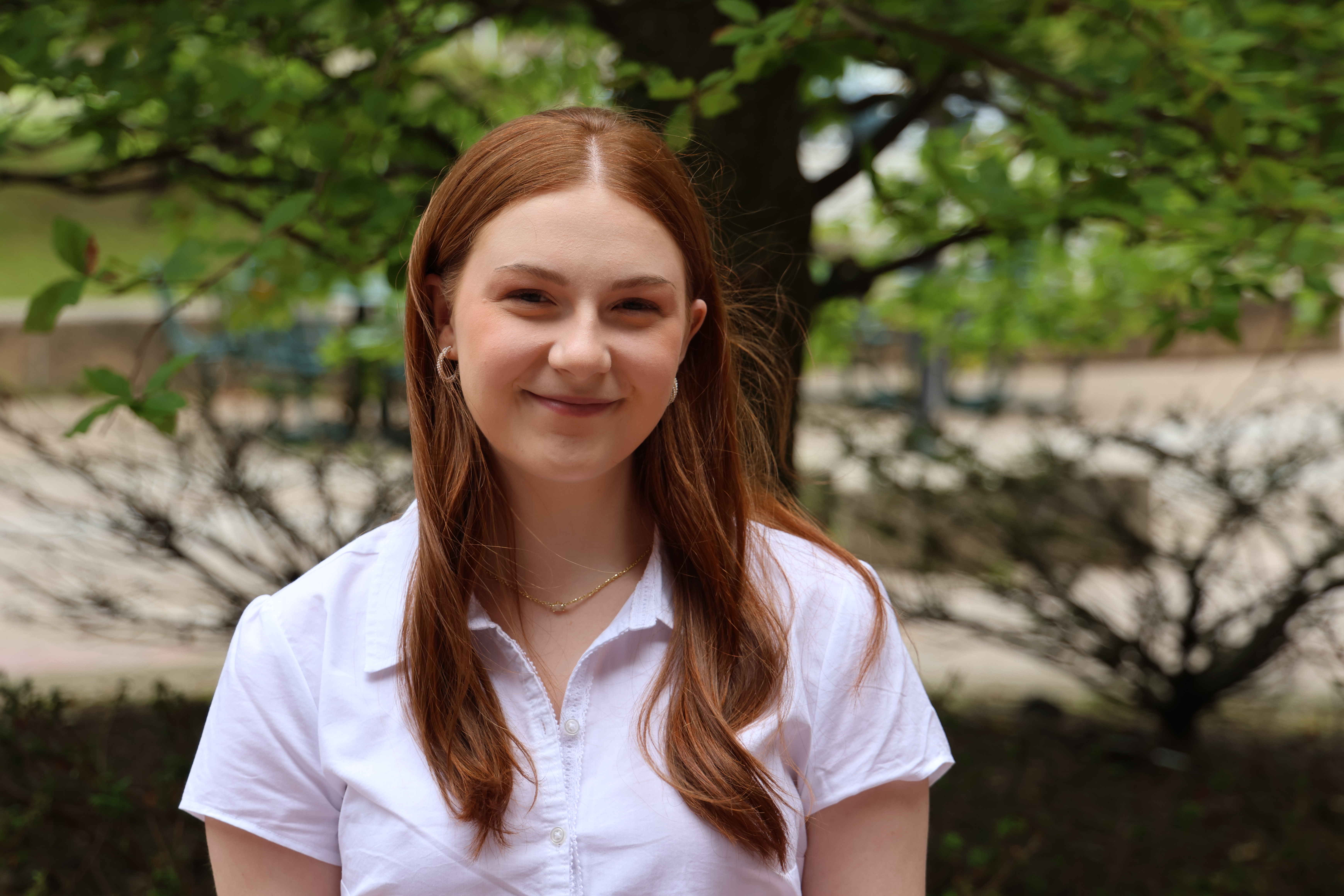 Adriana Headshot.jpeg