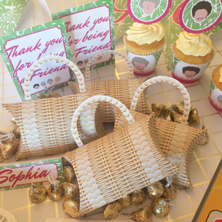 Wicker baskets, cupcakes, and cards, Sophia, with 