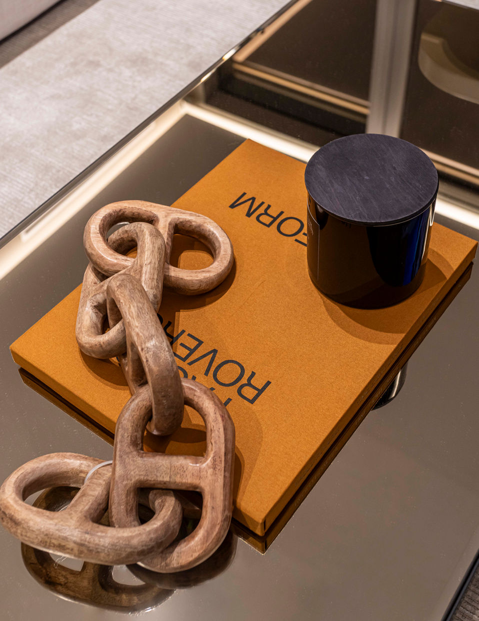 Decorative chain link and book