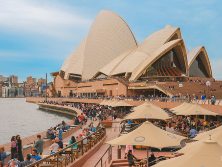 Immigrating to Australia: Pros, Cons, and Application Process