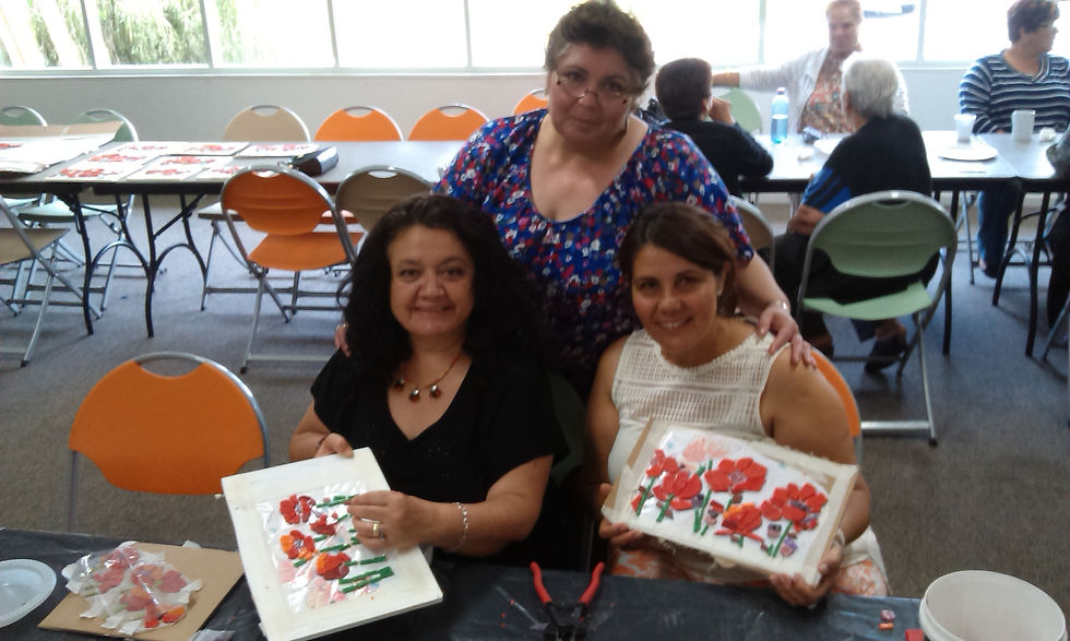 Anzac Centenary mosaic artwork-fabrication stage with members of_the Thomastown Recreational Turkish